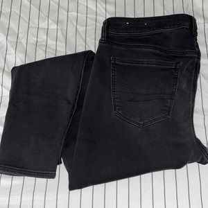American Eagle next level stretch skinny jeans. NEVER WORN.